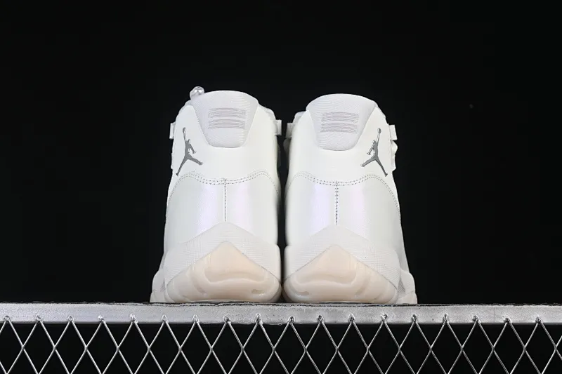 All categories Air Jordan Jordan series basketball shoes Air Jordan 11 Air Jordan 11 Retro "Pearl" AJ11 Joe 11 Pearl White AR0715-110